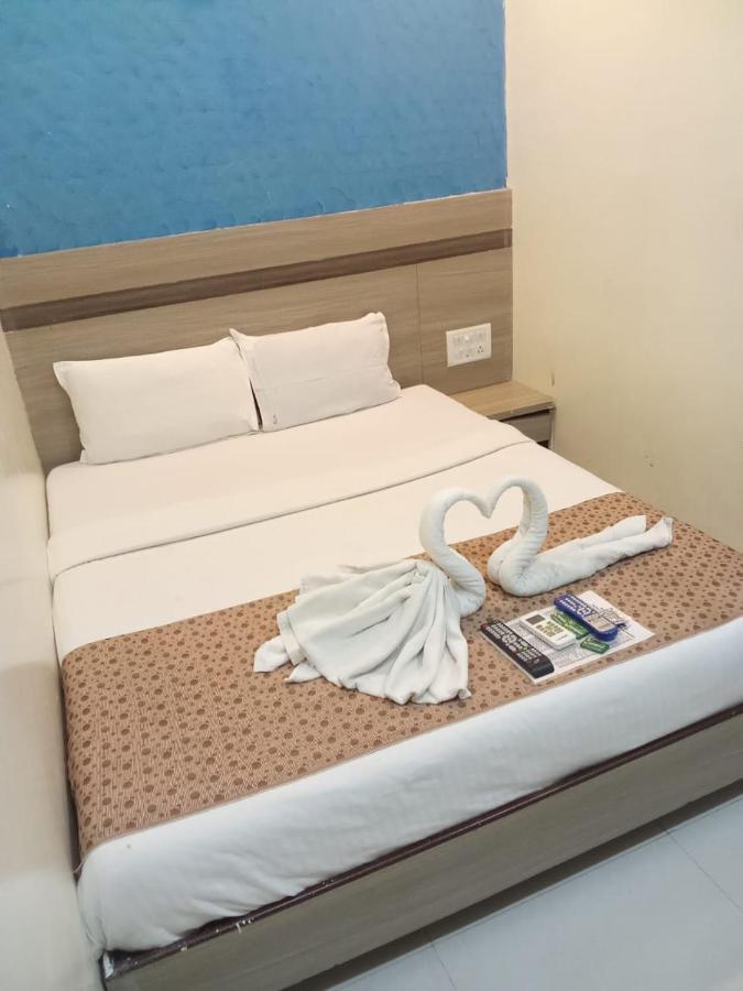Hotel Time Gold Near Domestics Airport Mumbai Kültér fotó
